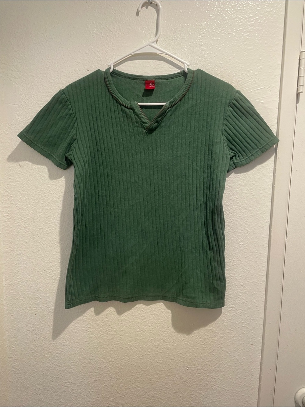 ✨ UZEM Vintage Style Ribbed Notched Neck Short Sleeve Top Green ✨